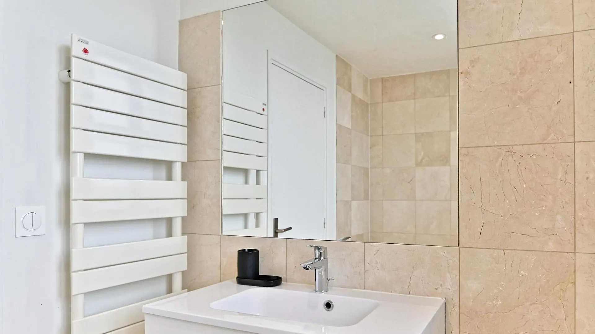 Lumineux & Spacieux - Vue Degagee, Arc De Triomphe 파리 0*,